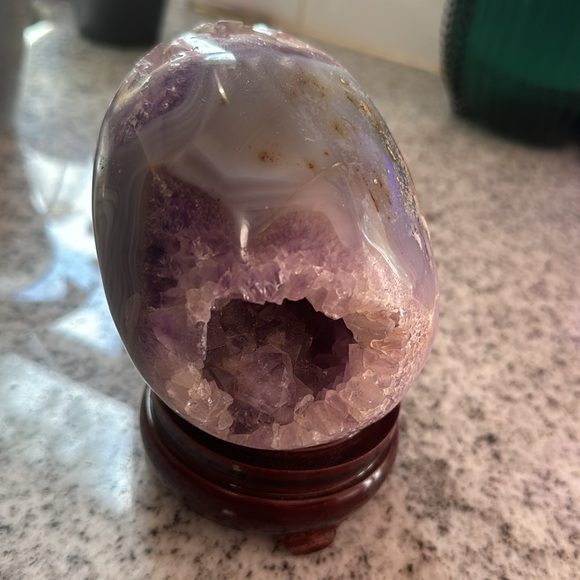 Amethyst Agate Egg - Picture 7 of 16